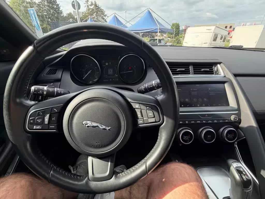 Jaguar E-Pace S AWD AUT/DACH/LEDER/KAMERA/20"ALU 05/2018-photo-8