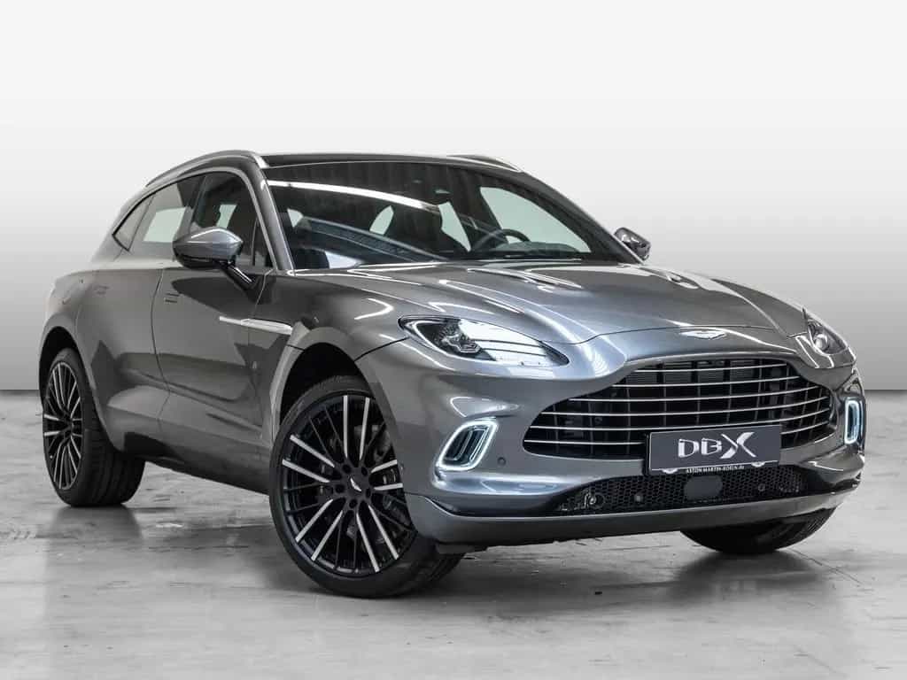 Aston Martin DBX Magnetic Silver Onyx Black 03/2024-photo-12