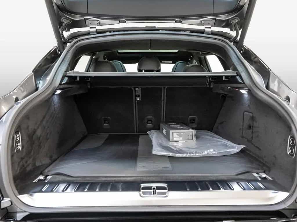 Aston Martin DBX Magnetic Silver Onyx Black 03/2024-photo-20