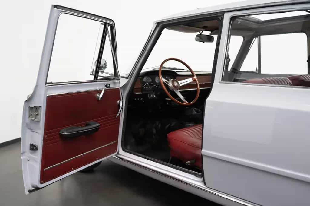 Alfa Romeo Giulia 1600 Faltdach - 109€ mtl. 06/1969-photo-11