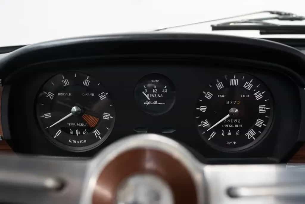 Alfa Romeo Giulia 1600 Faltdach - 109€ mtl. 06/1969-photo-15