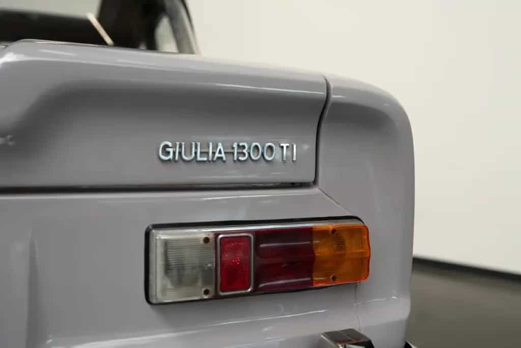 Alfa Romeo Giulia 1600 Faltdach - 109€ mtl. 06/1969-photo-18