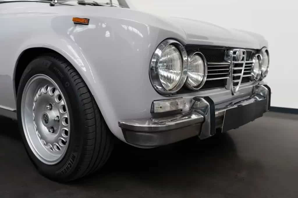 Alfa Romeo Giulia 1600 Faltdach - 109€ mtl. 06/1969-photo-7