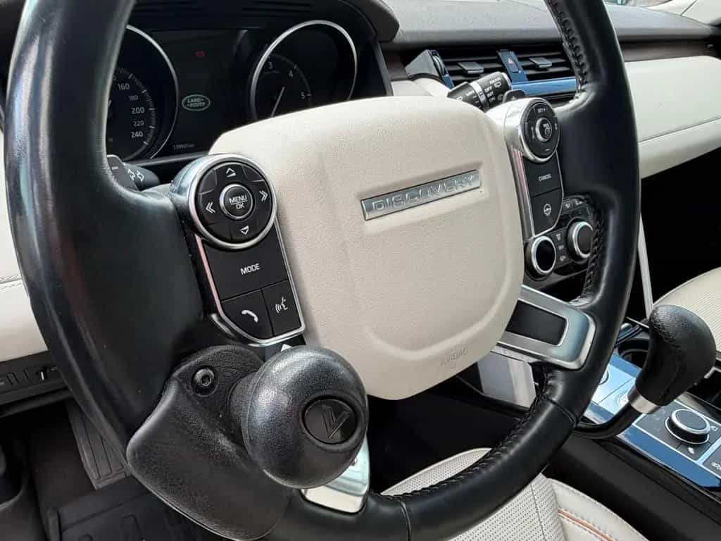 Land Rover Discovery 5 HSE 2.0 TD SD4 Luxury 7.Sitz|Luft 04/2018-photo-15