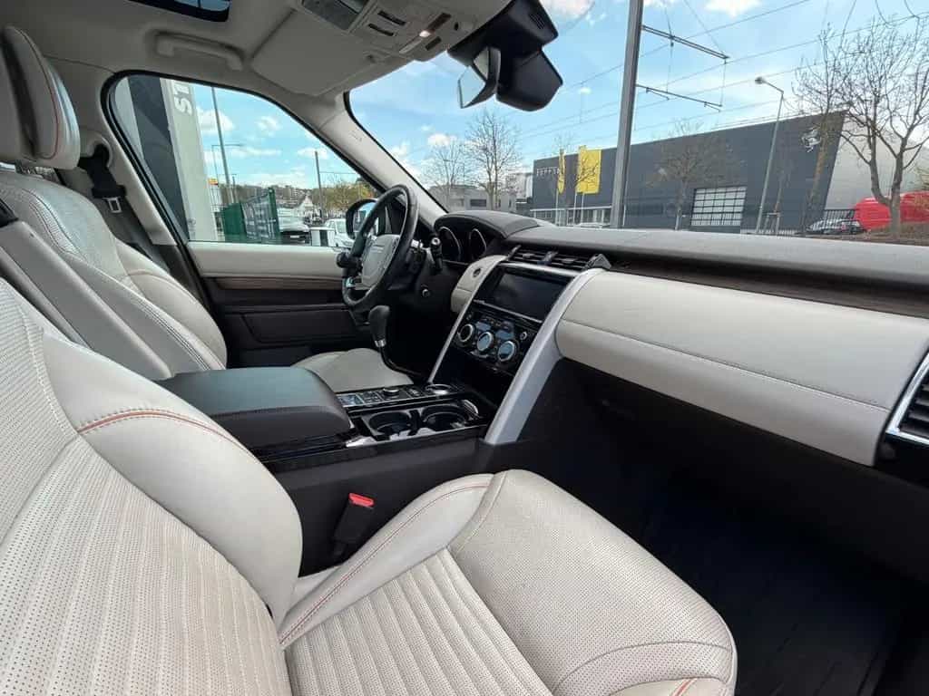 Land Rover Discovery 5 HSE 2.0 TD SD4 Luxury 7.Sitz|Luft 04/2018-photo-9