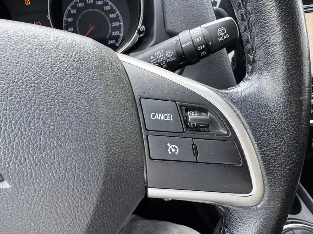 Mitsubishi ASX Klassik Kollektion 2WD Kamera SHZ AHK 03/2015-photo-27