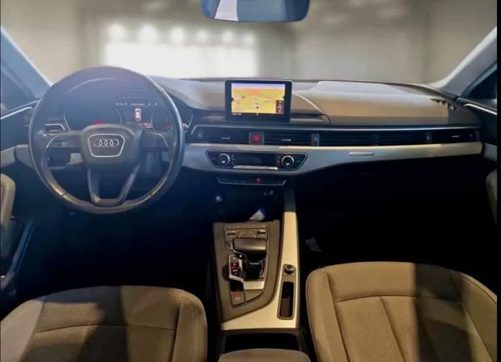 Audi A4 Avant 40 TDI quattro S tronic Unipro IVA 06/2019-photo-3
