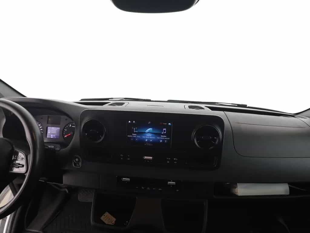 Mercedes-Benz Sprinter 211 CDI Kasten Kompakt MBUX AHK Kamera 02/2021-photo-10