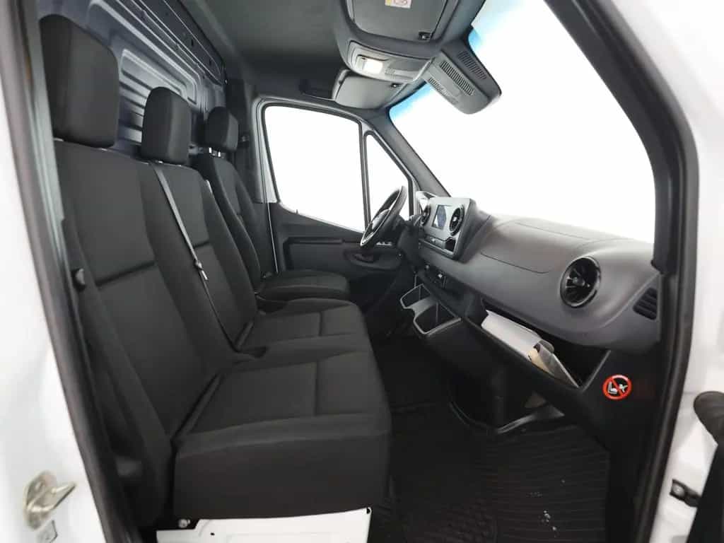Mercedes-Benz Sprinter 211 CDI Kasten Kompakt MBUX AHK Kamera 02/2021-photo-9