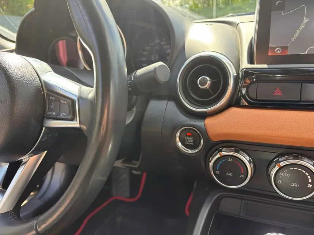 Fiat 124 Spider XENON, NAVI, LEDER 05/2017-photo-15
