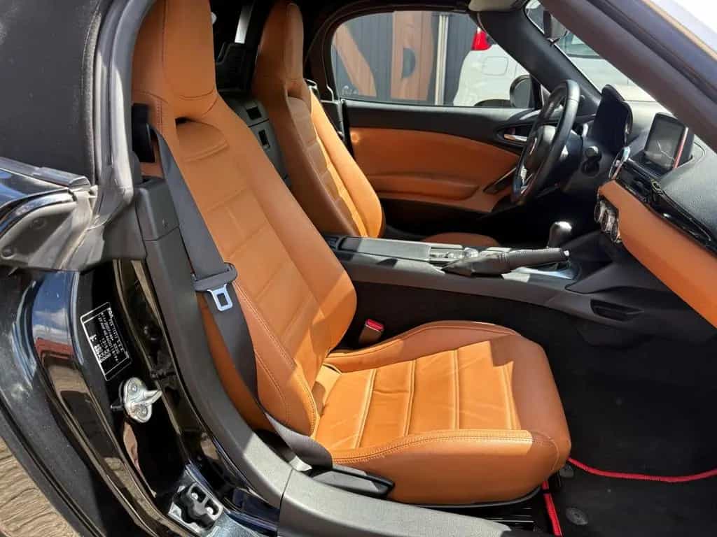 Fiat 124 Spider XENON, NAVI, LEDER 05/2017-photo-17