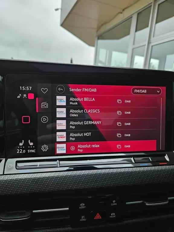 Volkswagen Golf VIII R-Line Pano Matrix 18Zoll 10/2020-photo-15