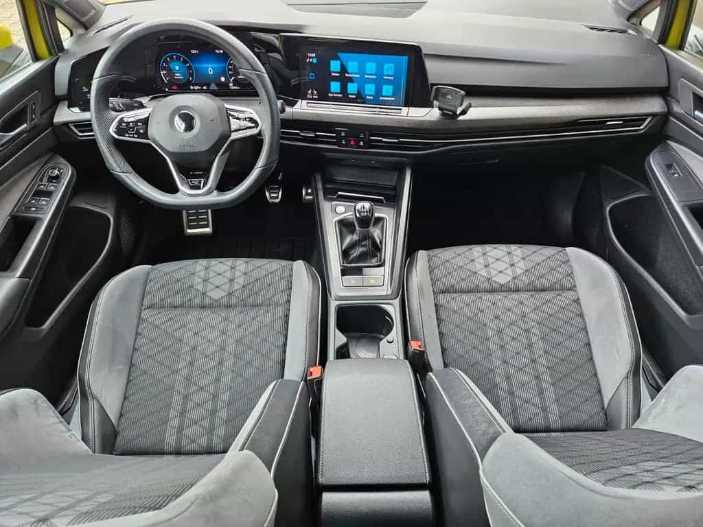 Volkswagen Golf VIII R-Line Pano Matrix 18Zoll 10/2020-photo-6