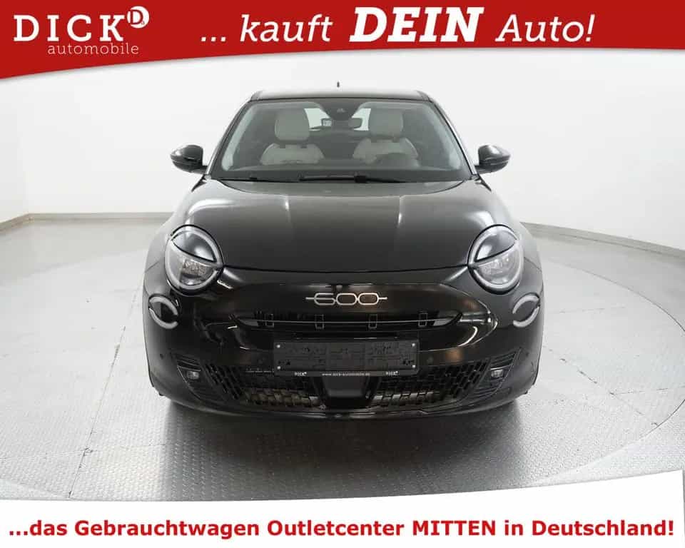 Fiat 600 1.2 DCT Style VIRTU+KAM+NAVI+LED+SHZ+KEY+TEM 10/2024-photo-2