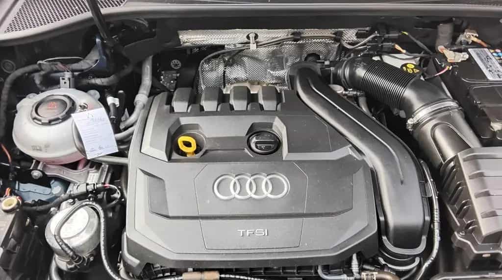Audi Q3 35 TFSI basis 09/2019-photo-16
