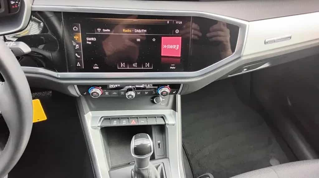 Audi Q3 35 TFSI basis 09/2019-photo-19