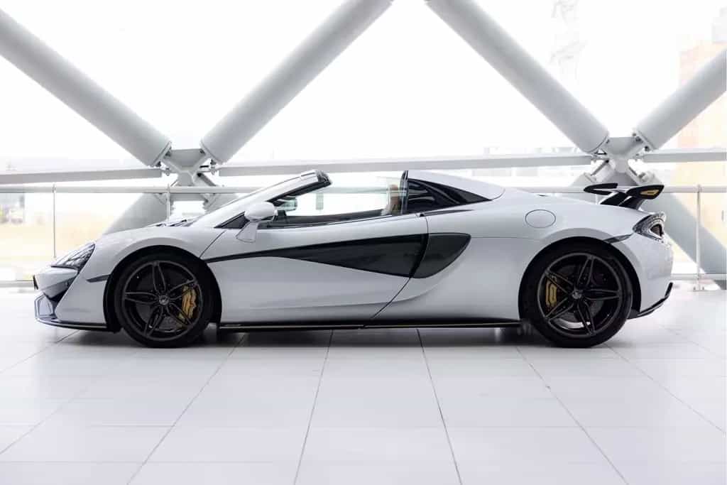 McLaren 570S Spider 3.8 V8 | MSO High Downforce Kit | Sa 04/2018-photo-10