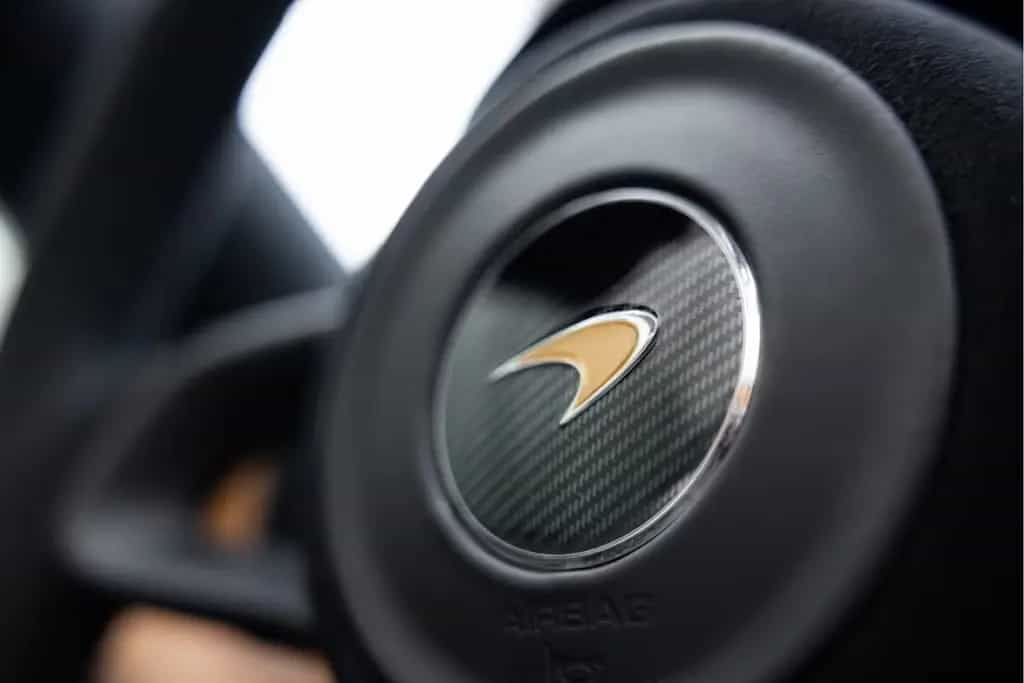 McLaren 570S Spider 3.8 V8 | MSO High Downforce Kit | Sa 04/2018-photo-25
