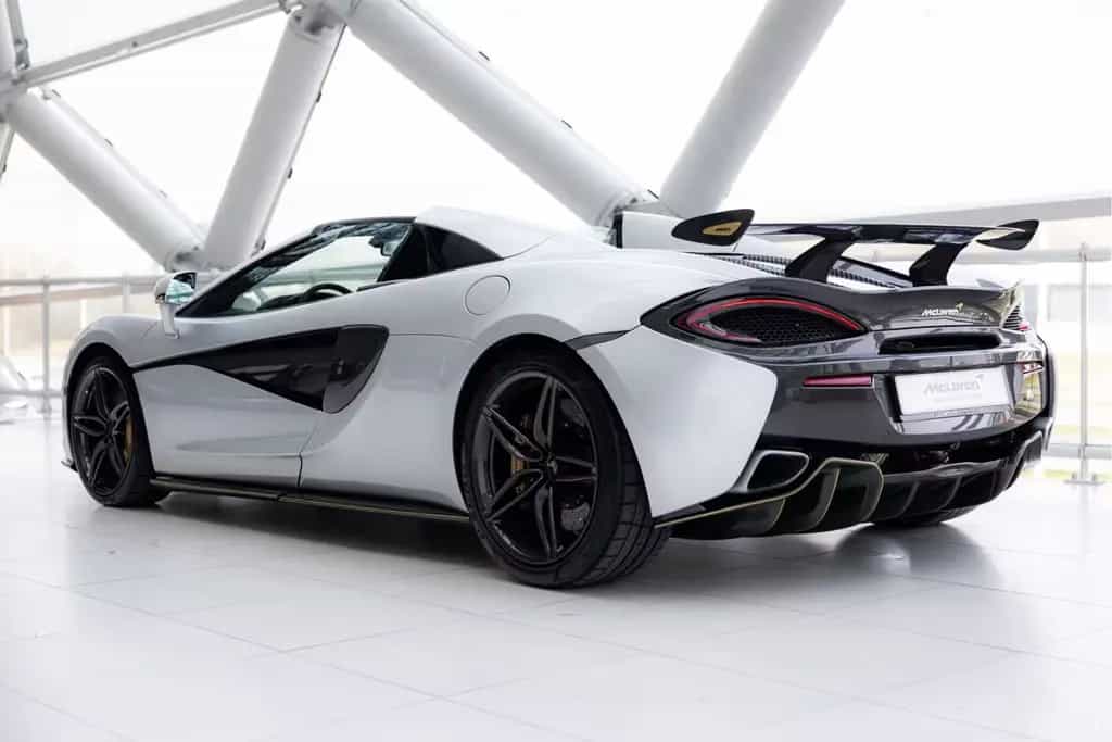 McLaren 570S Spider 3.8 V8 | MSO High Downforce Kit | Sa 04/2018-photo-30