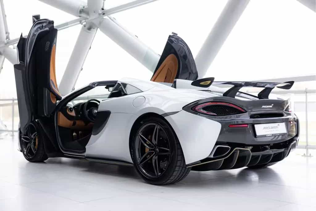 McLaren 570S Spider 3.8 V8 | MSO High Downforce Kit | Sa 04/2018-photo-47