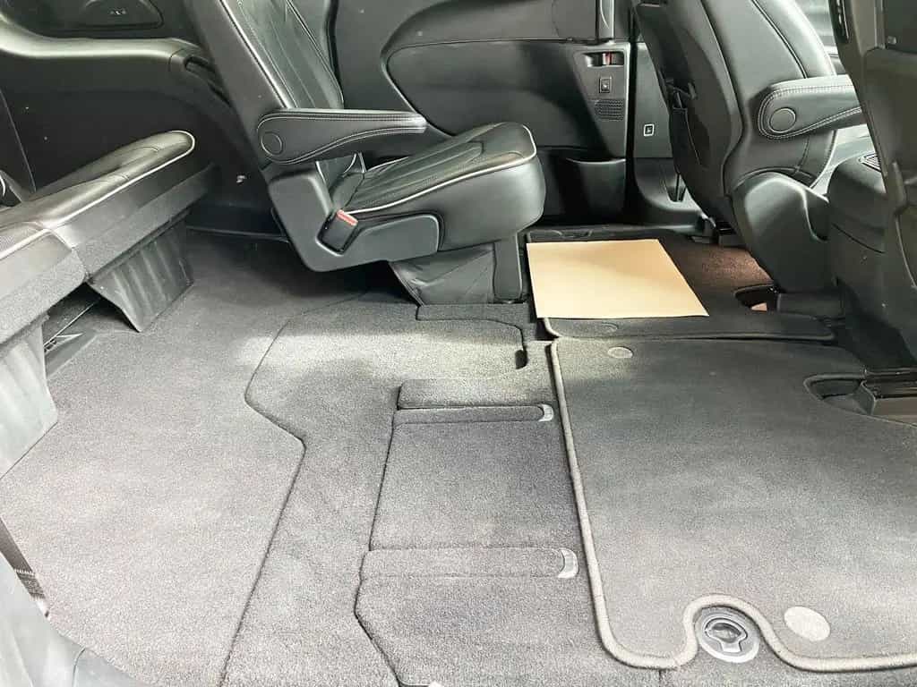 Chrysler Pacifica Limited 3,6 AWD|LEDER|S-PACK|1.HAND 08/2024-photo-28