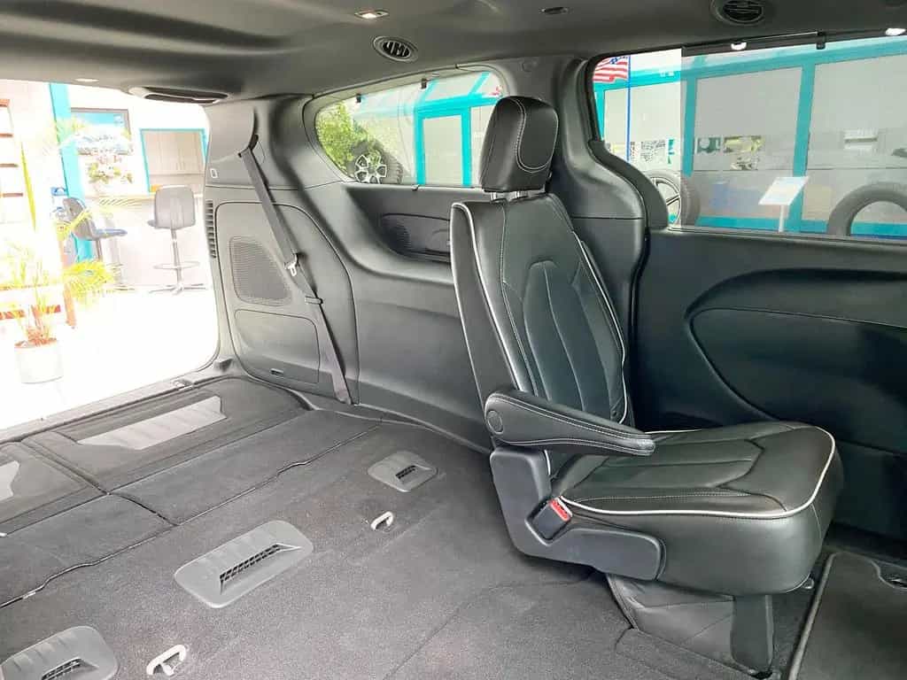 Chrysler Pacifica Limited 3,6 AWD|LEDER|S-PACK|1.HAND 08/2024-photo-29