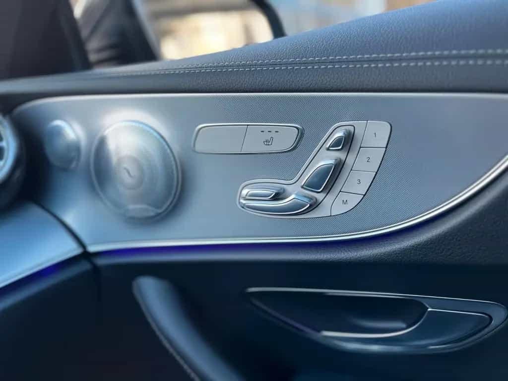 Mercedes-Benz E 400 Coupe 4M AMG + Soft Close+ Widescreen+Pano 12/2017-photo-15