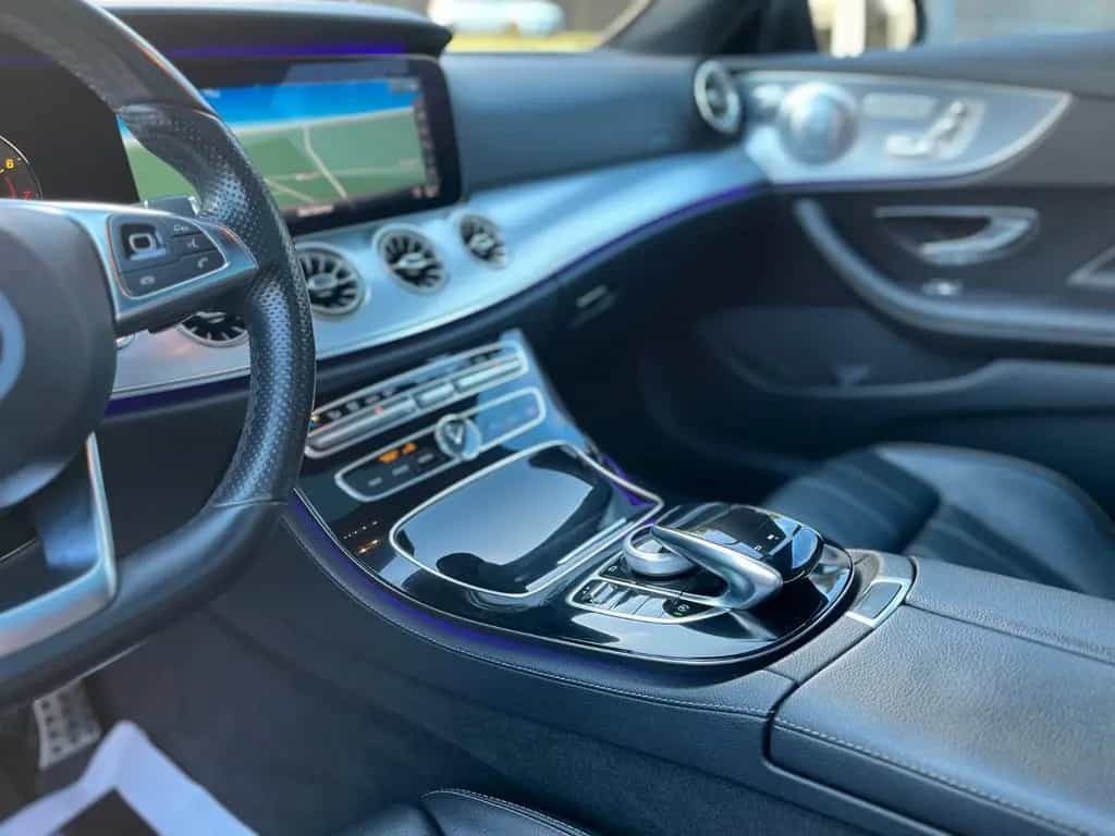 Mercedes-Benz E 400 Coupe 4M AMG + Soft Close+ Widescreen+Pano 12/2017-photo-19