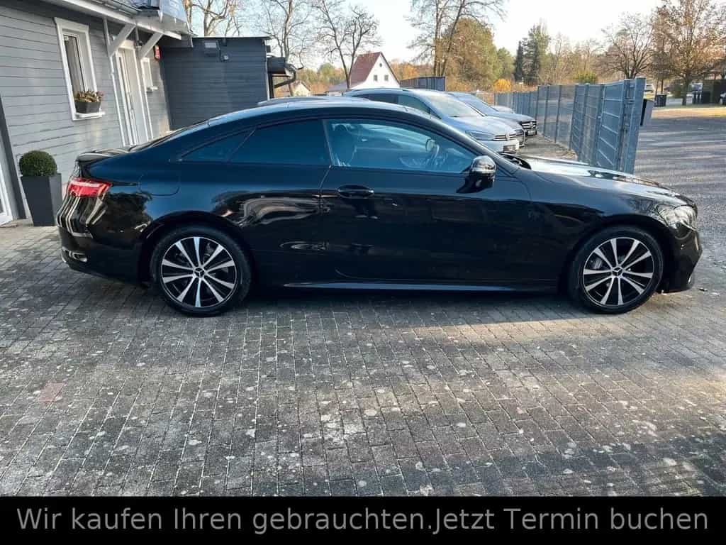 Mercedes-Benz E 400 Coupe 4M AMG + Soft Close+ Widescreen+Pano 12/2017-photo-3