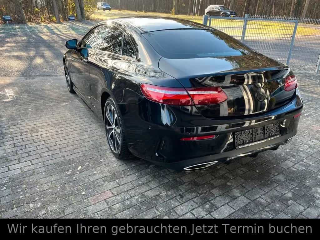 Mercedes-Benz E 400 Coupe 4M AMG + Soft Close+ Widescreen+Pano 12/2017-photo-6