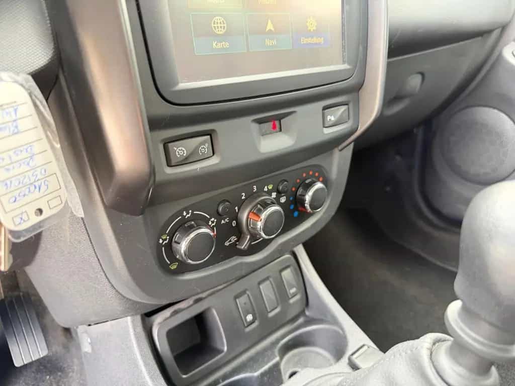 Dacia Duster I Prestige 4x2/1-Hand/Kamera/SHZ/Navi 03/2016-photo-24