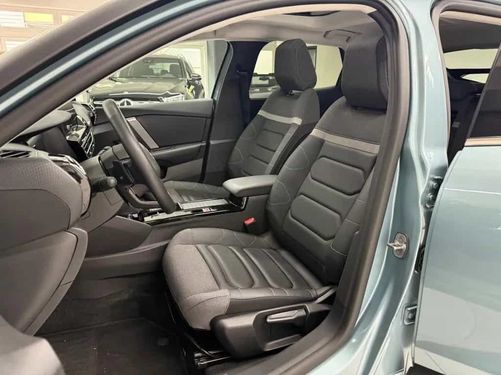 Citroën C4 Lim. Shine*Kamera*Carplay*Panoschiebedach*ACC 02/2024-photo-13
