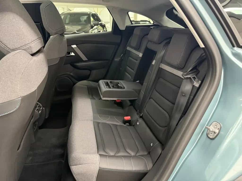 Citroën C4 Lim. Shine*Kamera*Carplay*Panoschiebedach*ACC 02/2024-photo-14
