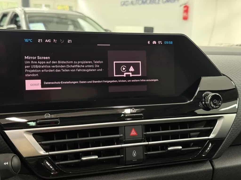 Citroën C4 Lim. Shine*Kamera*Carplay*Panoschiebedach*ACC 02/2024-photo-23