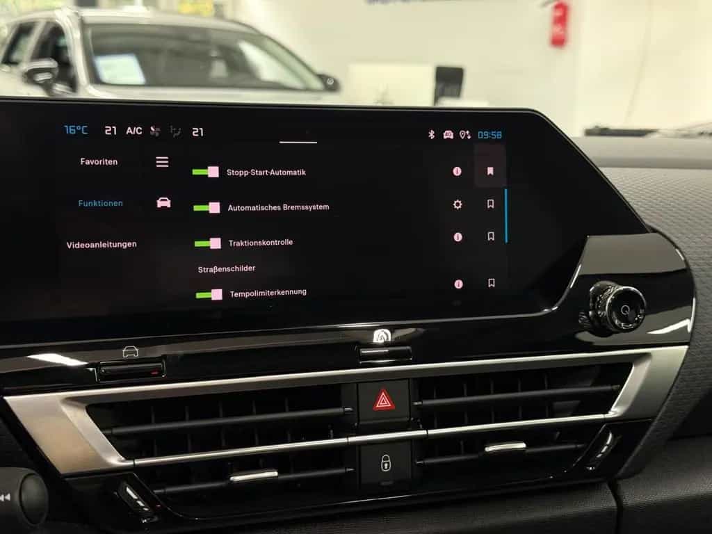 Citroën C4 Lim. Shine*Kamera*Carplay*Panoschiebedach*ACC 02/2024-photo-25