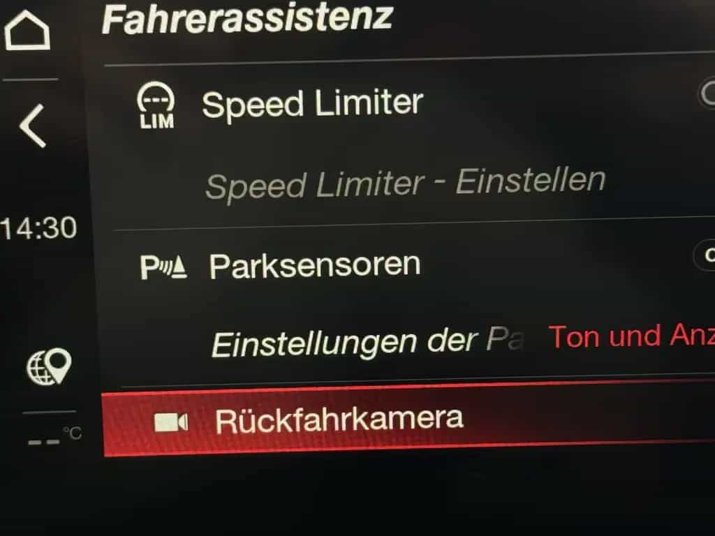 Alfa Romeo Giulia 2.0 Turbo Veloce Q4 1.Hand Carplay Xenon 06/2022-photo-22