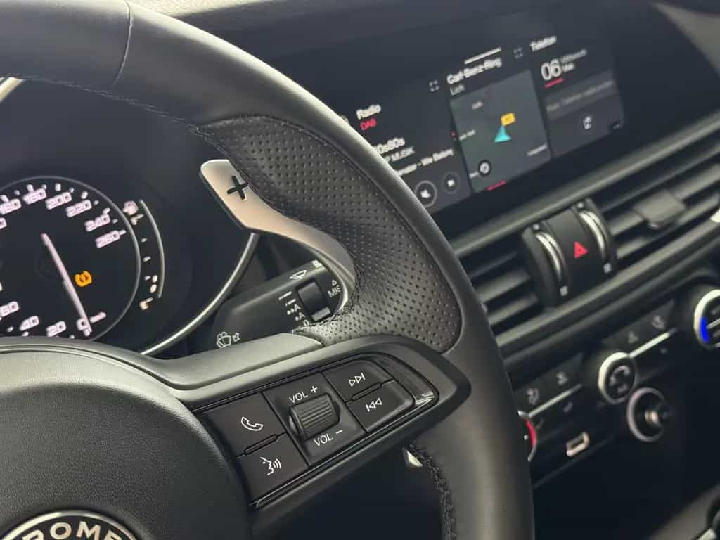 Alfa Romeo Giulia 2.0 Turbo Veloce Q4 1.Hand Carplay Xenon 06/2022-photo-30