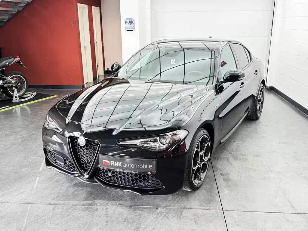 Alfa Romeo Giulia 2.0 Turbo Veloce Q4 1.Hand Carplay Xenon 06/2022-photo-8