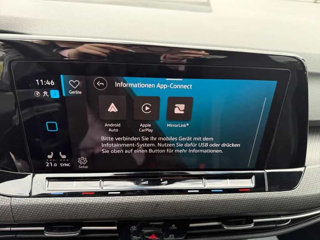 Volkswagen Golf VIII 1.5 eTSI DSG Navi,Rückfahrkam.,Sitzhei 01/2021-photo-19