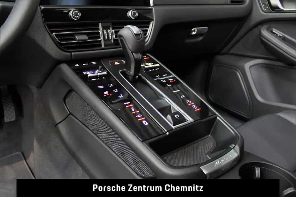 Porsche Macan LED-Matrix;Pano;14-Wege;AHZV 08/2023-photo-13