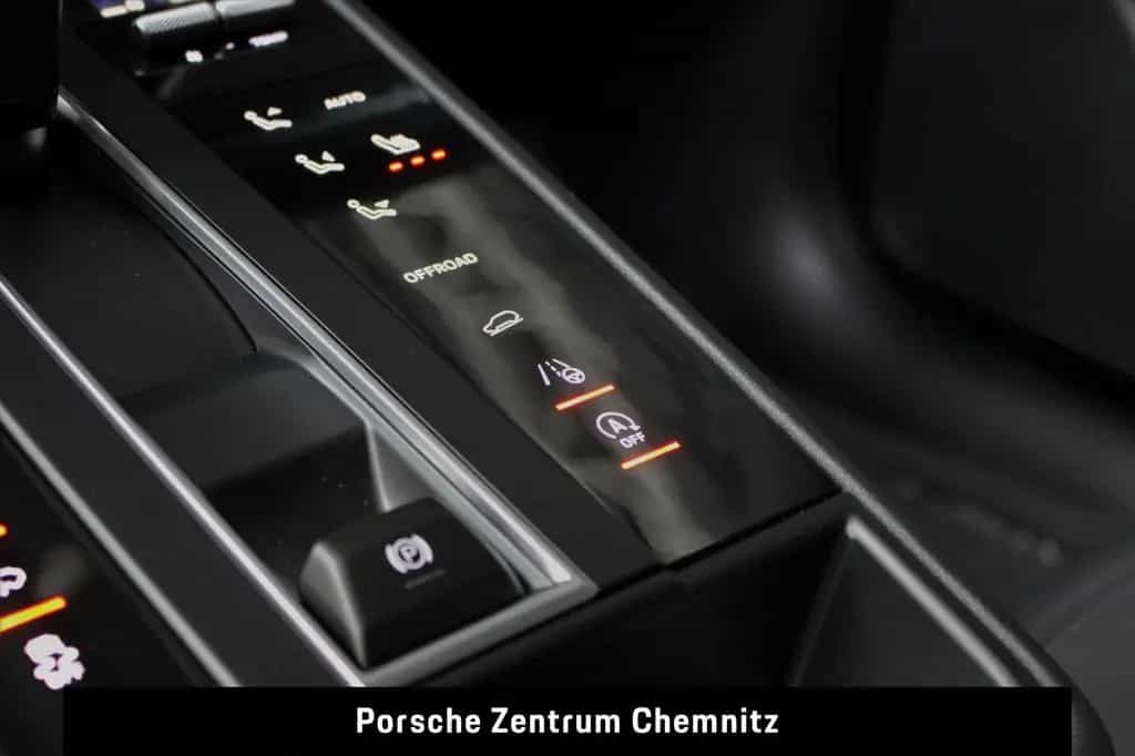 Porsche Macan LED-Matrix;Pano;14-Wege;AHZV 08/2023-photo-15