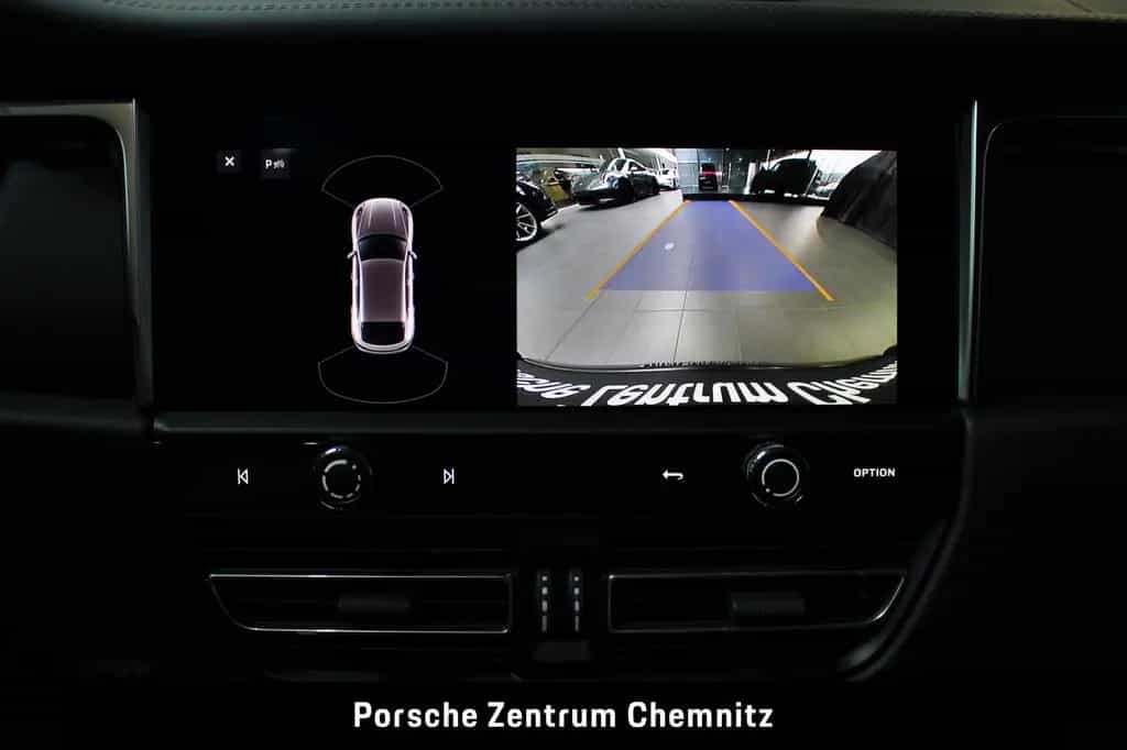 Porsche Macan LED-Matrix;Pano;14-Wege;AHZV 08/2023-photo-17