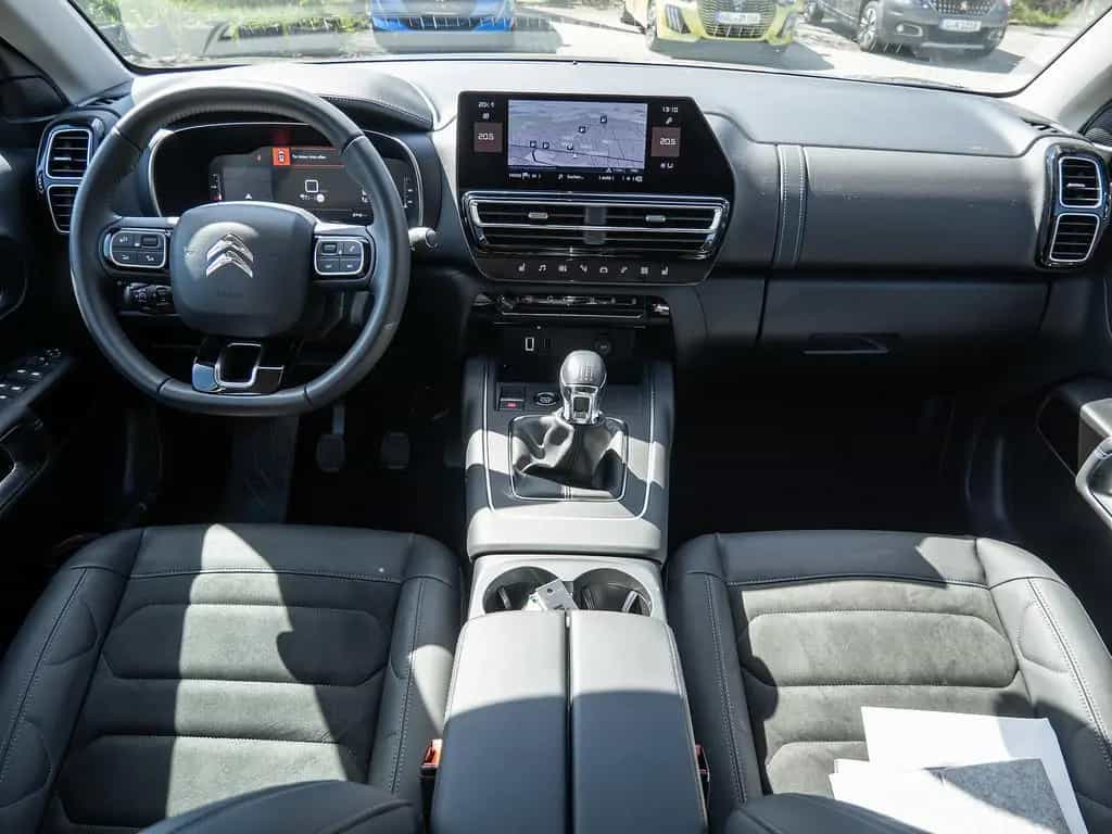 Citroën C5 Aircross 1.2 Plus NAVI W-LAN ACC FACEL. LED 01/2024-photo-7