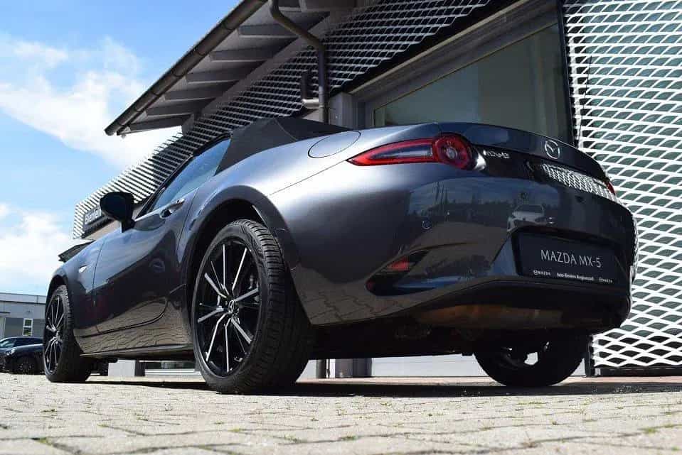 Mazda MX-5 2.0 184PS Exclusive-Line Bose Matrix-LED uv 09/2024-photo-11