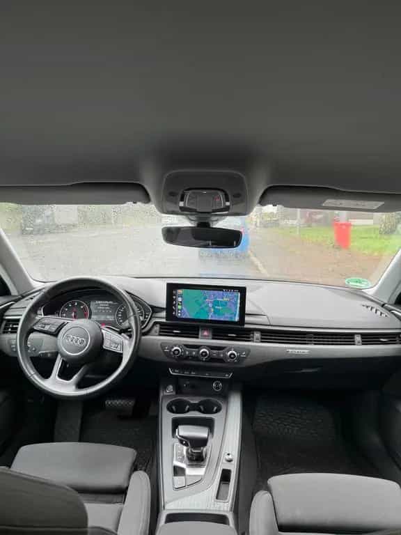 Audi A4 45 TFSI S tronic quattro Avant - 10/2019-photo-4