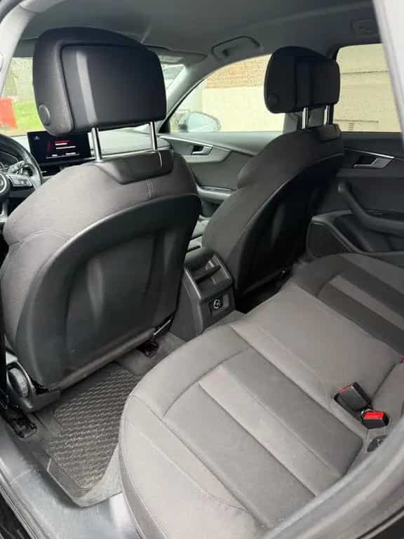 Audi A4 45 TFSI S tronic quattro Avant - 10/2019-photo-7
