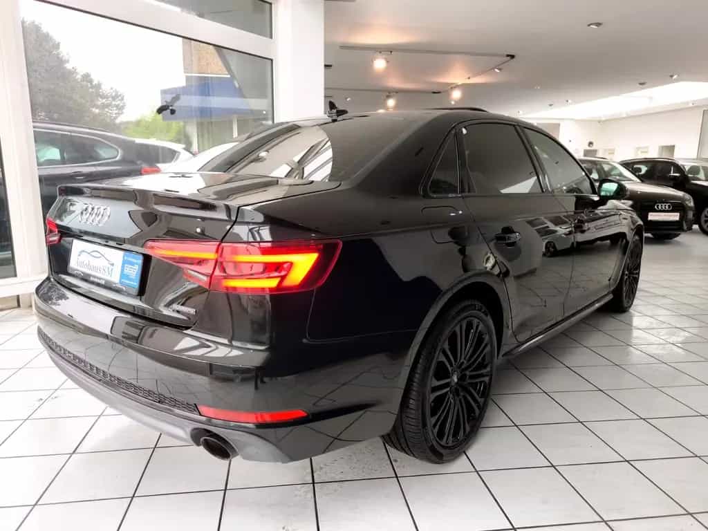 Audi A4 Limousine*Quattro*S-Line*8 Fach* 07/2018-photo-2