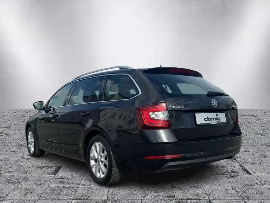 Skoda Octavia 01/2019-photo-3