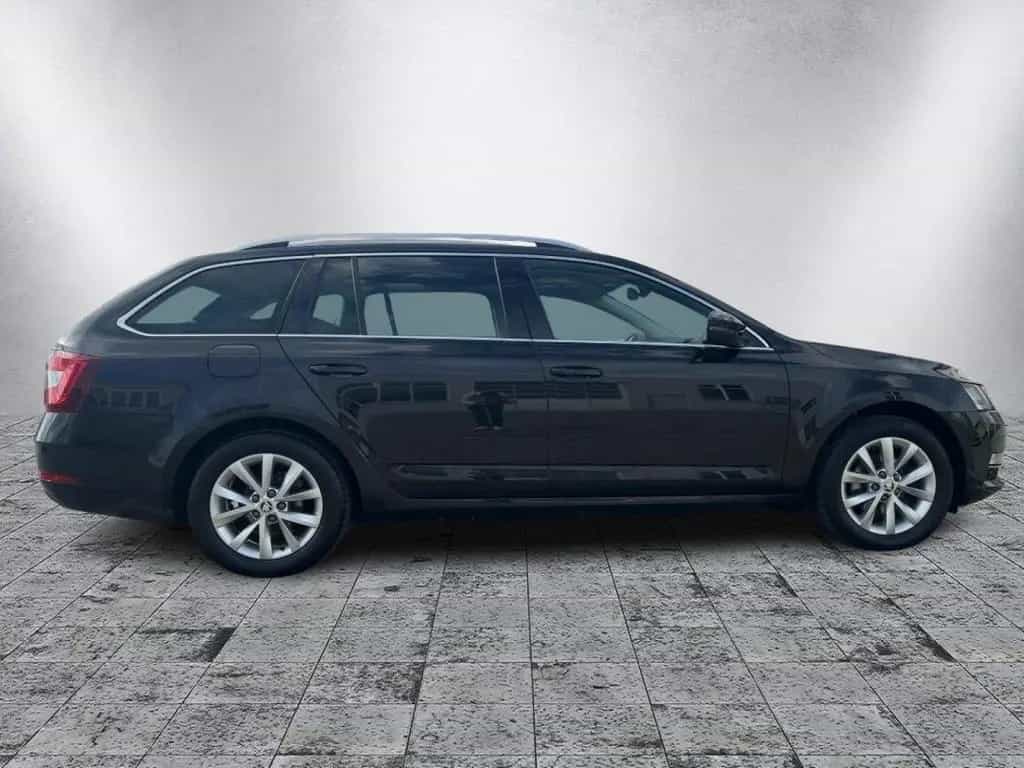 Skoda Octavia 01/2019-photo-5
