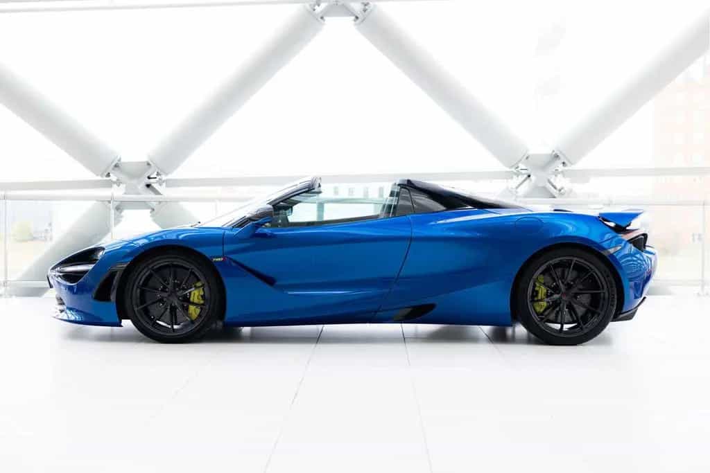 McLaren 720S Spider 4.0 V8 Performance | Volcano Blue | 10/2021-photo-6